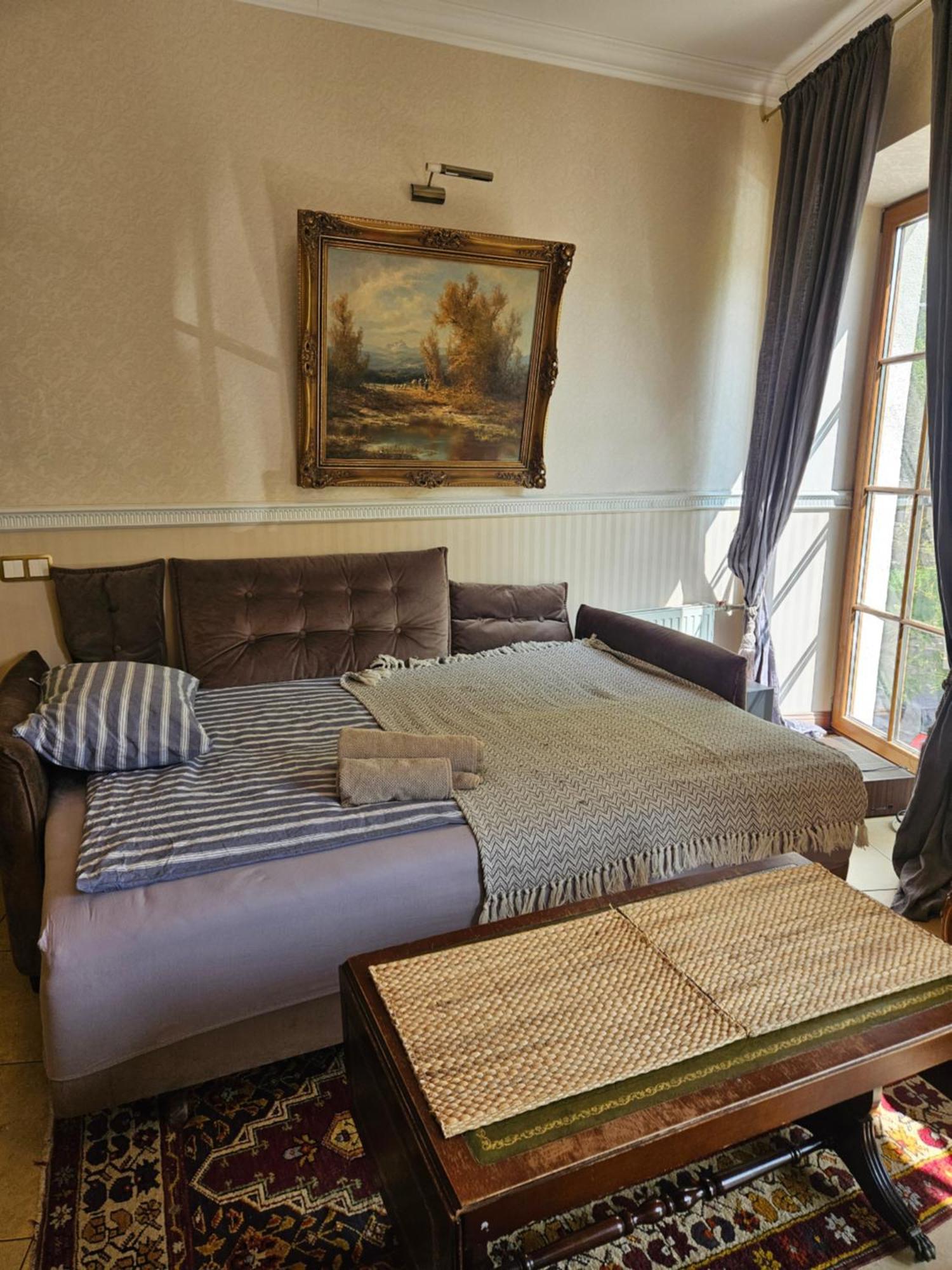 Barrister'S Apartments With Fireplace Šiauliai Kültér fotó
