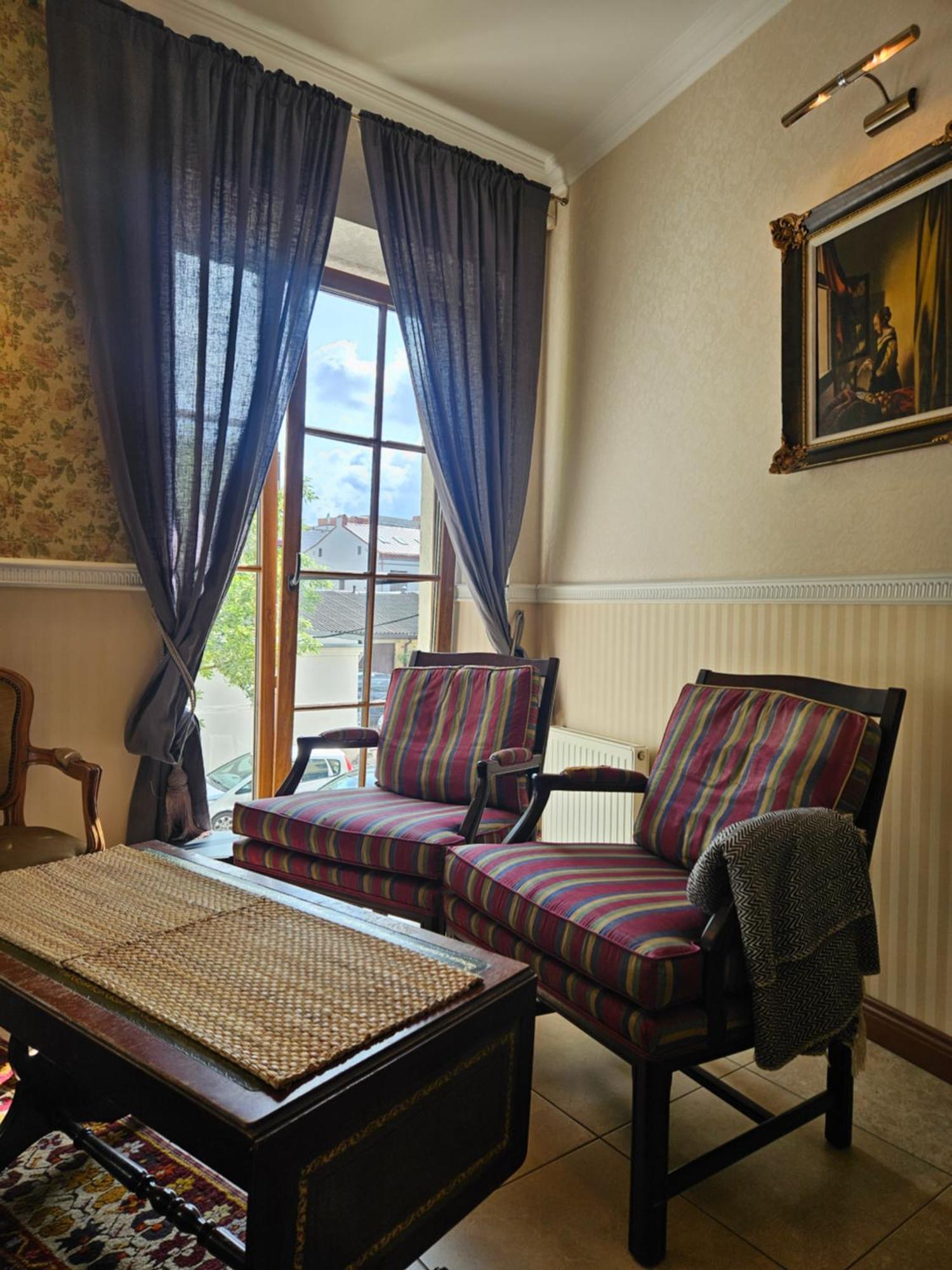 Barrister'S Apartments With Fireplace Šiauliai Kültér fotó